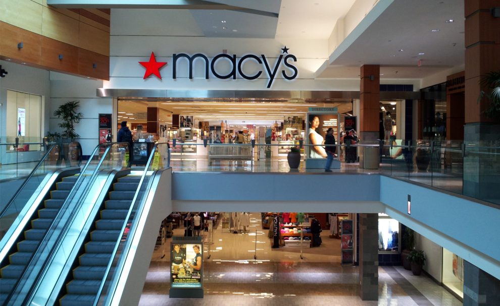 Macy's deploie son installation beacons