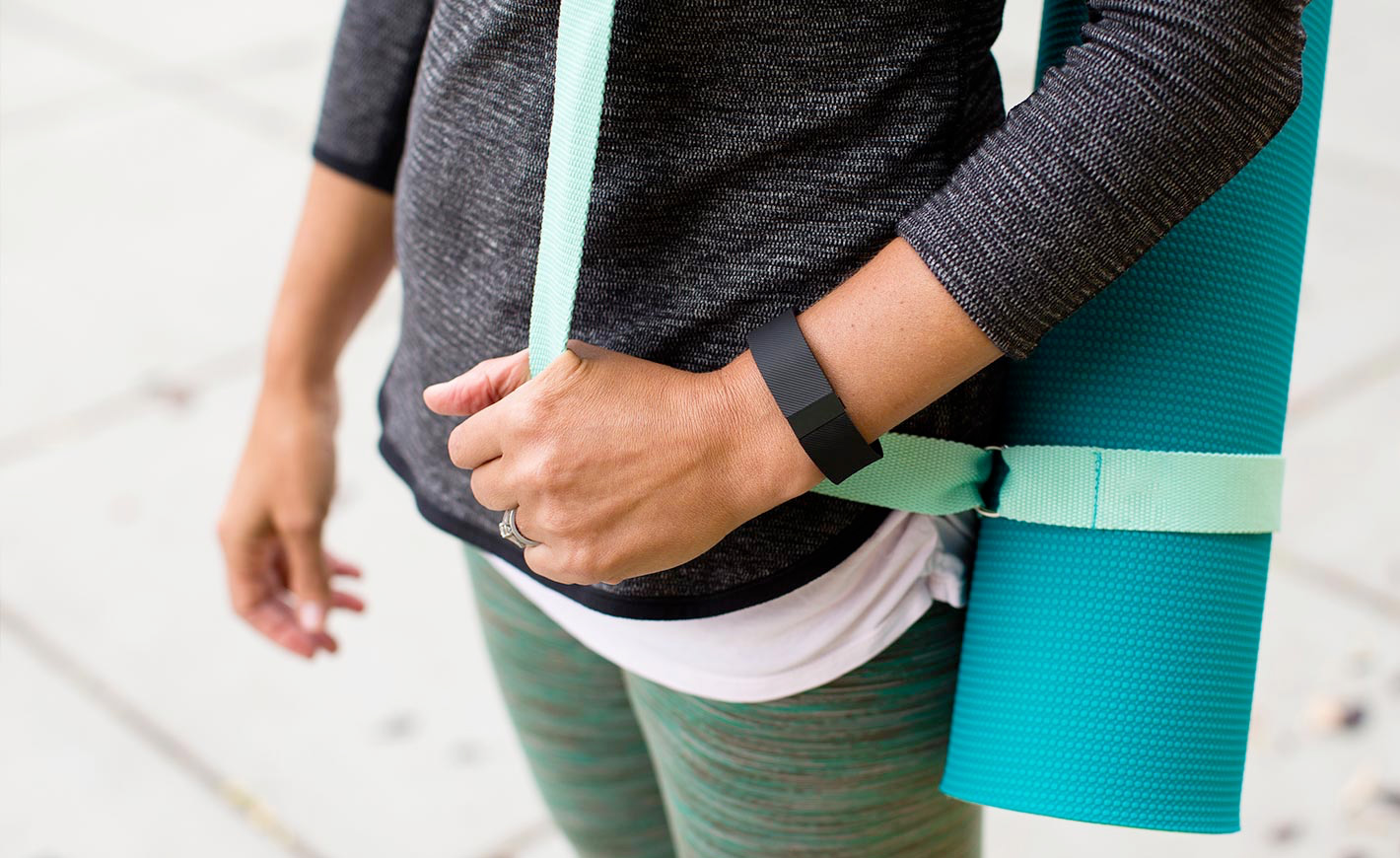 Bracelet Fitbit Charge 2 - Suivi Activité + Fréquence Cardiaque - Couleur Sarcelle, Occasion