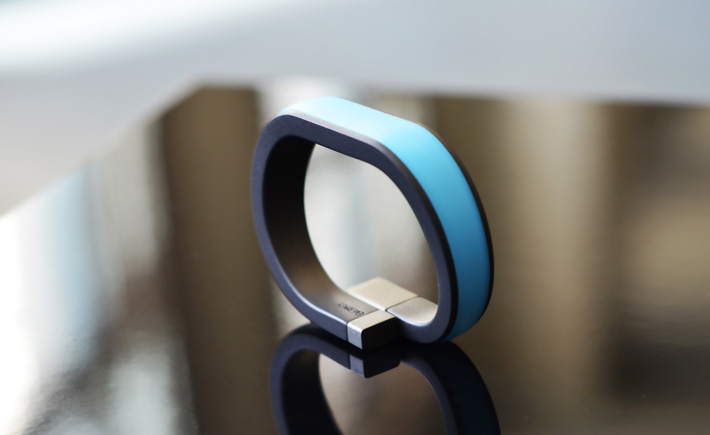 Everykey, un bracelet sécurité sur Kickstarter