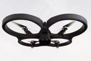 AR Drone Parrot, G Watch R et GoPro HERO4 en vente flash