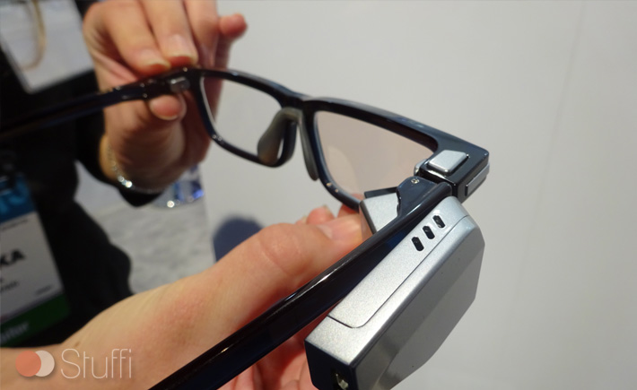 Lunettes connectées B2B chez Toshiba