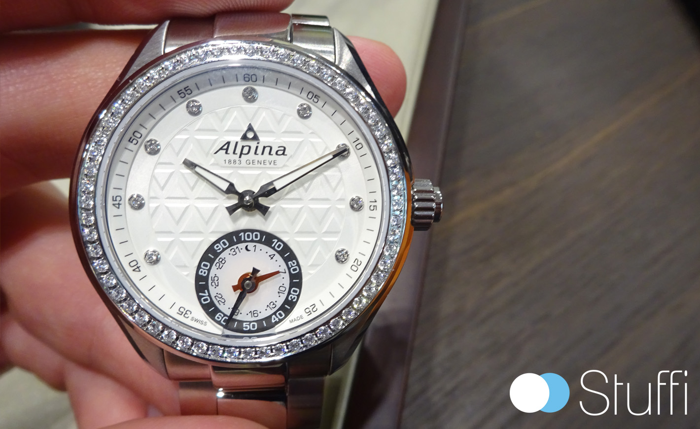 La smartwatch Alpina