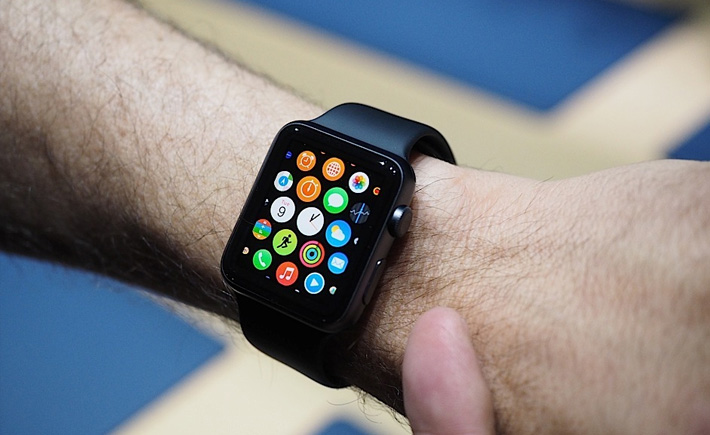 Premiers retours sur l'Apple Watch