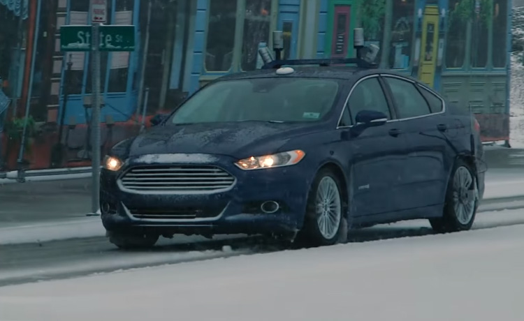 Ford teste des voitures autonomes sur la neige
