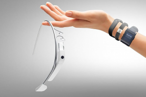 Google Glass et bracelets connectés