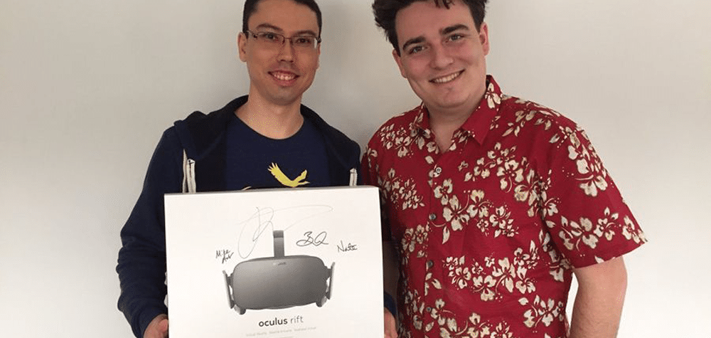 La première livraison de l'Oculus Rift, en mains propres par le CEO