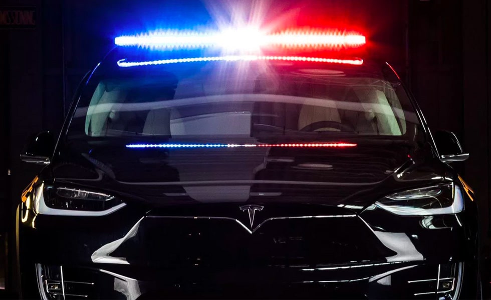 Tesla Model X police