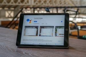 Google Assistant iPad