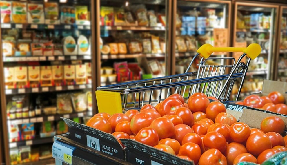 Google et Carrefour lancent un service inédit qui permet de faire les courses via Google Assistant